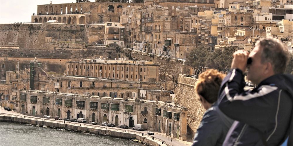 Free Walking Tour goes abroad and speaks Italian